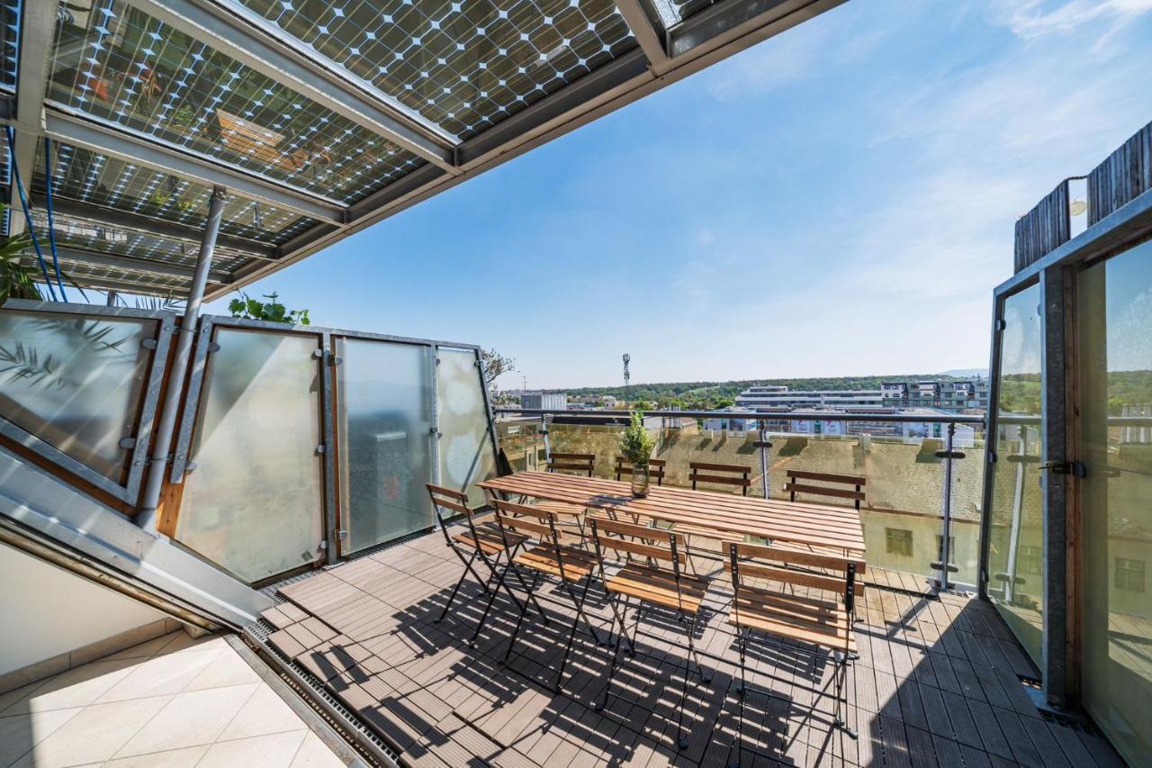 Apartments Next To Schoenbrunn - Free Parking !!! Viena Exterior foto