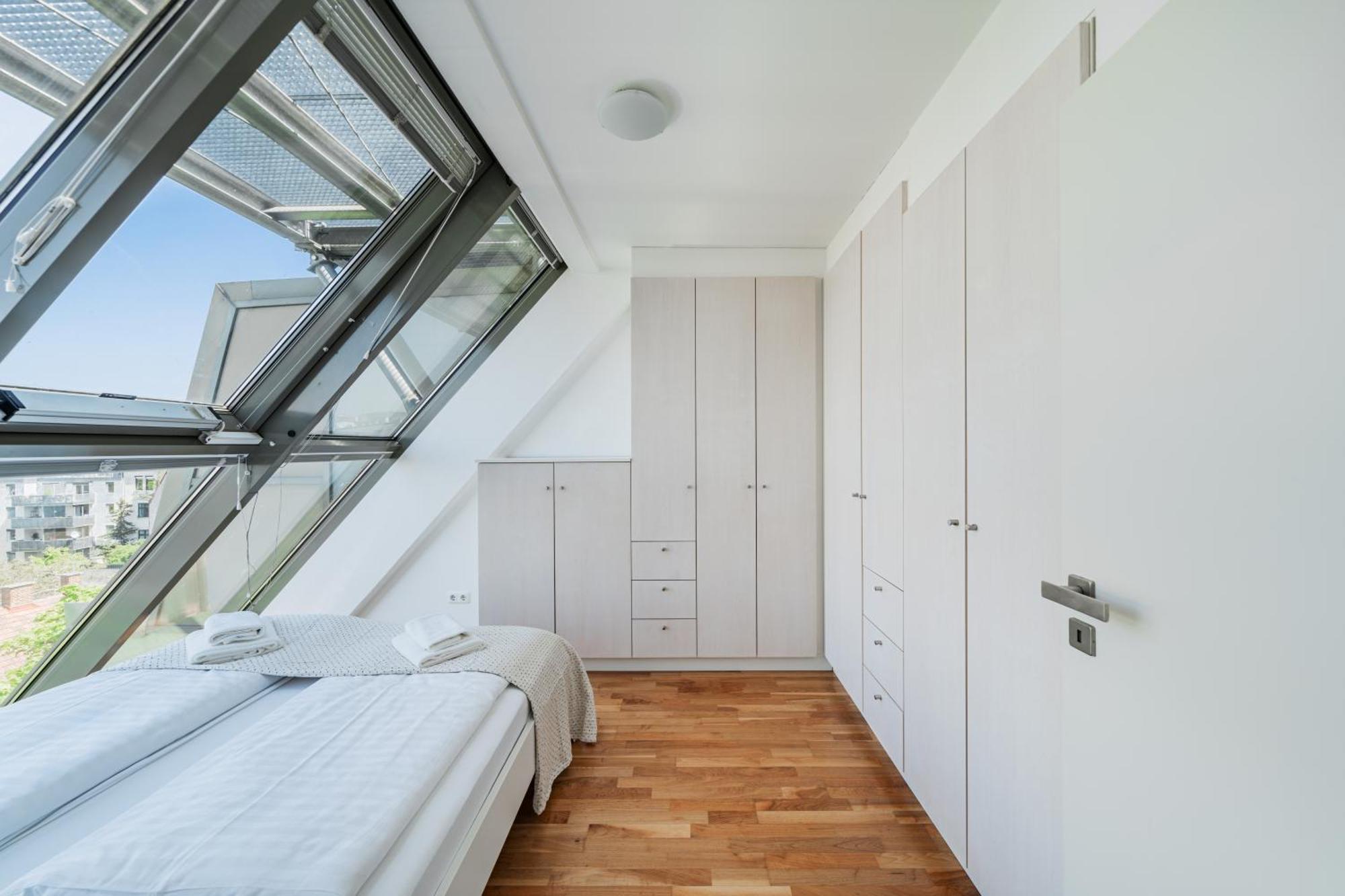 Apartments Next To Schoenbrunn - Free Parking !!! Viena Exterior foto